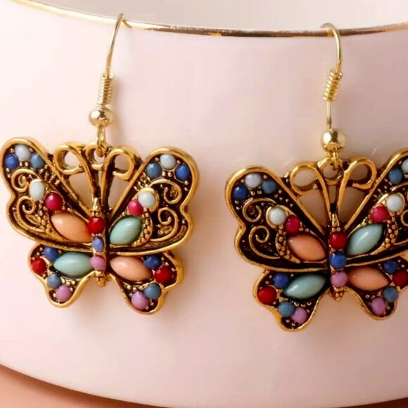 Fashion Jewelry Jewelry - 🌺 🌺 🌺 Boho Antique Style Butterfly Earrings- NEW!